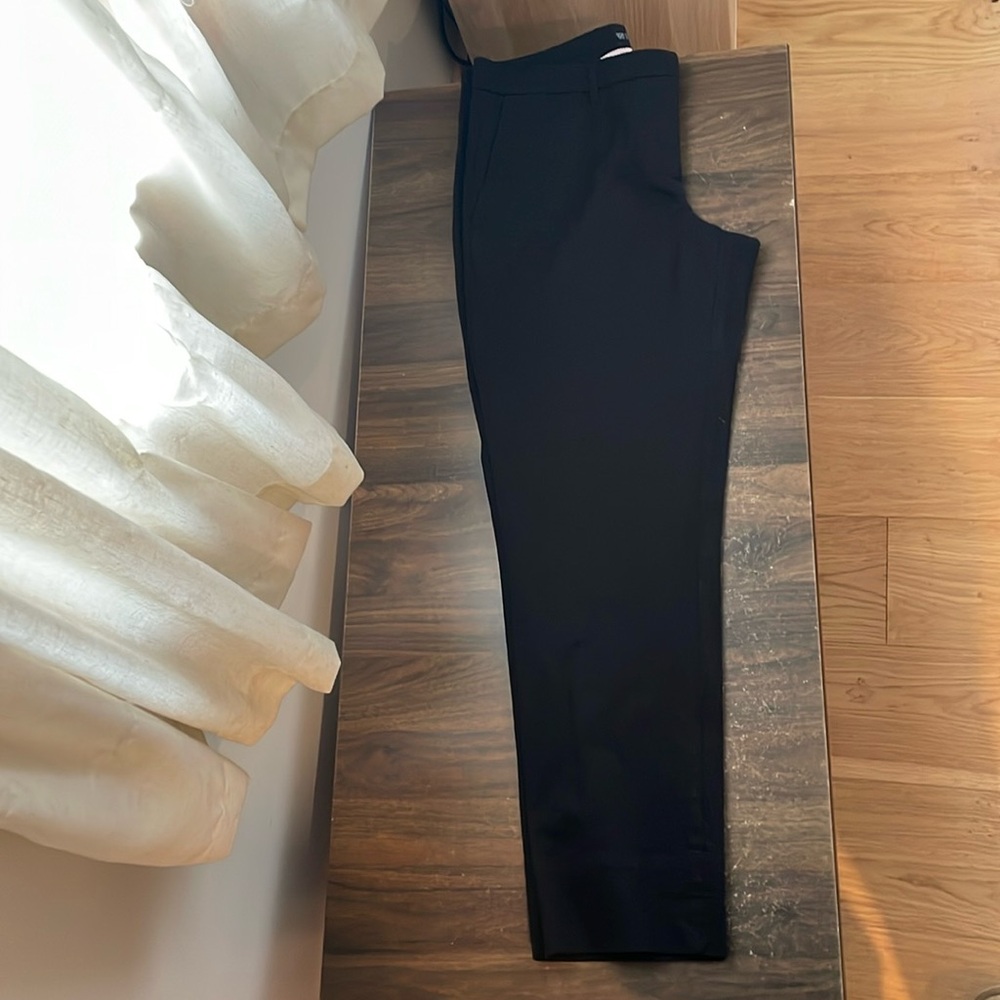 Wildfang Essential Trouser, Black, Size 10. Worn twice.